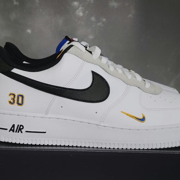 Air Force 1 '07 LV8 "Ken Griffey Jr. & Sr." Mens Shoes - Picture 7 of 15